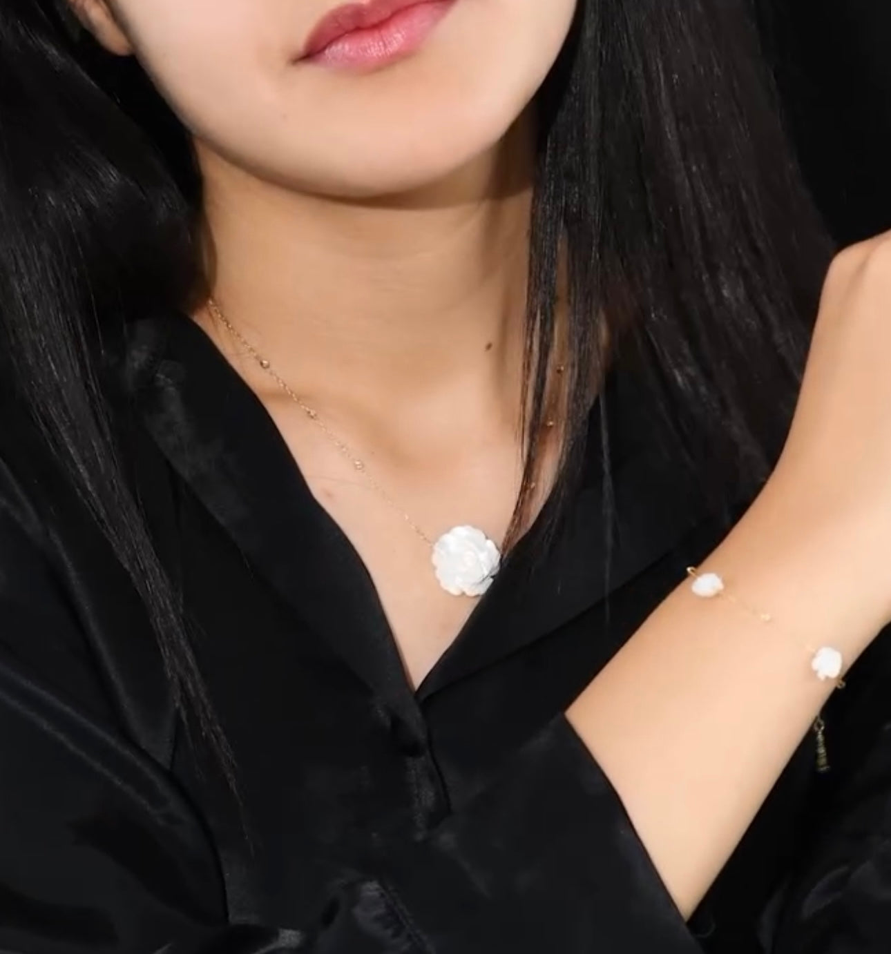 Ensemble ROSA en Or 18k ( Collier et Gourmette )