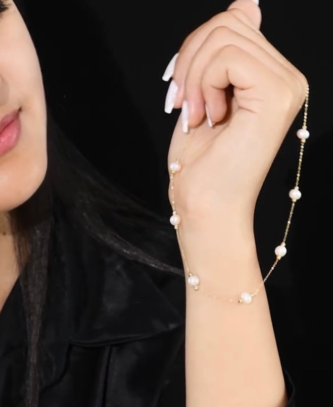 Collier en Or 18k avec Grand Perles Johar Naturelles