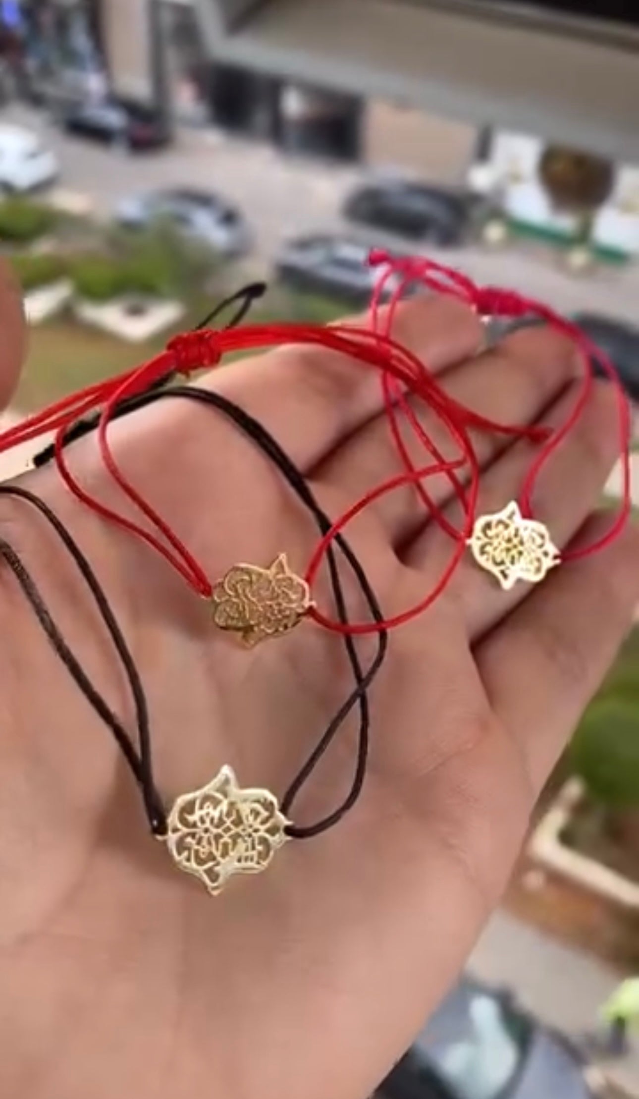 Cordon khemissa en Or 18k . Tous les couleurs disponibles